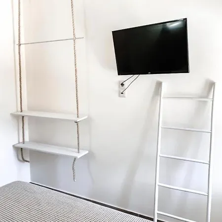 Apartman Mangata Private Pool Szpartohóri