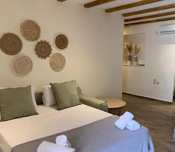 Mangata Private Pool Appartement